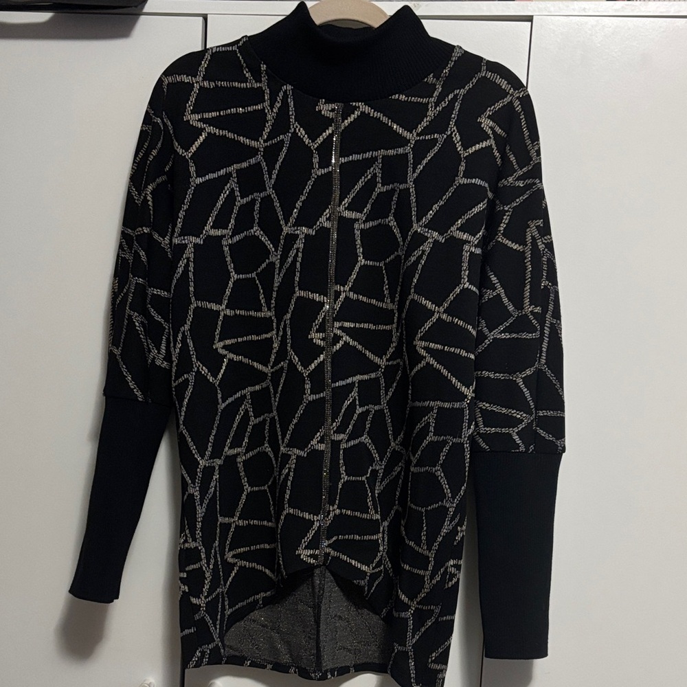 Frank Lyman Design Black and Silver Turtleneck Sweater
